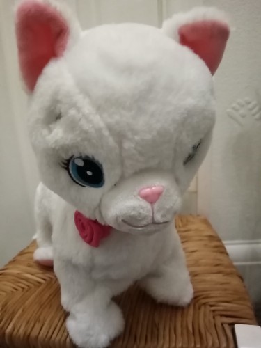 Animated kitten toy imc - animated,